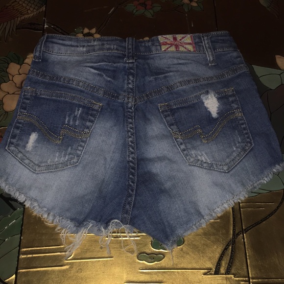 Short - Picture 6 of 9